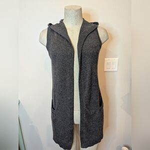 Cynthia Rowley merino hooded sweater vest Gray SIZE Medium